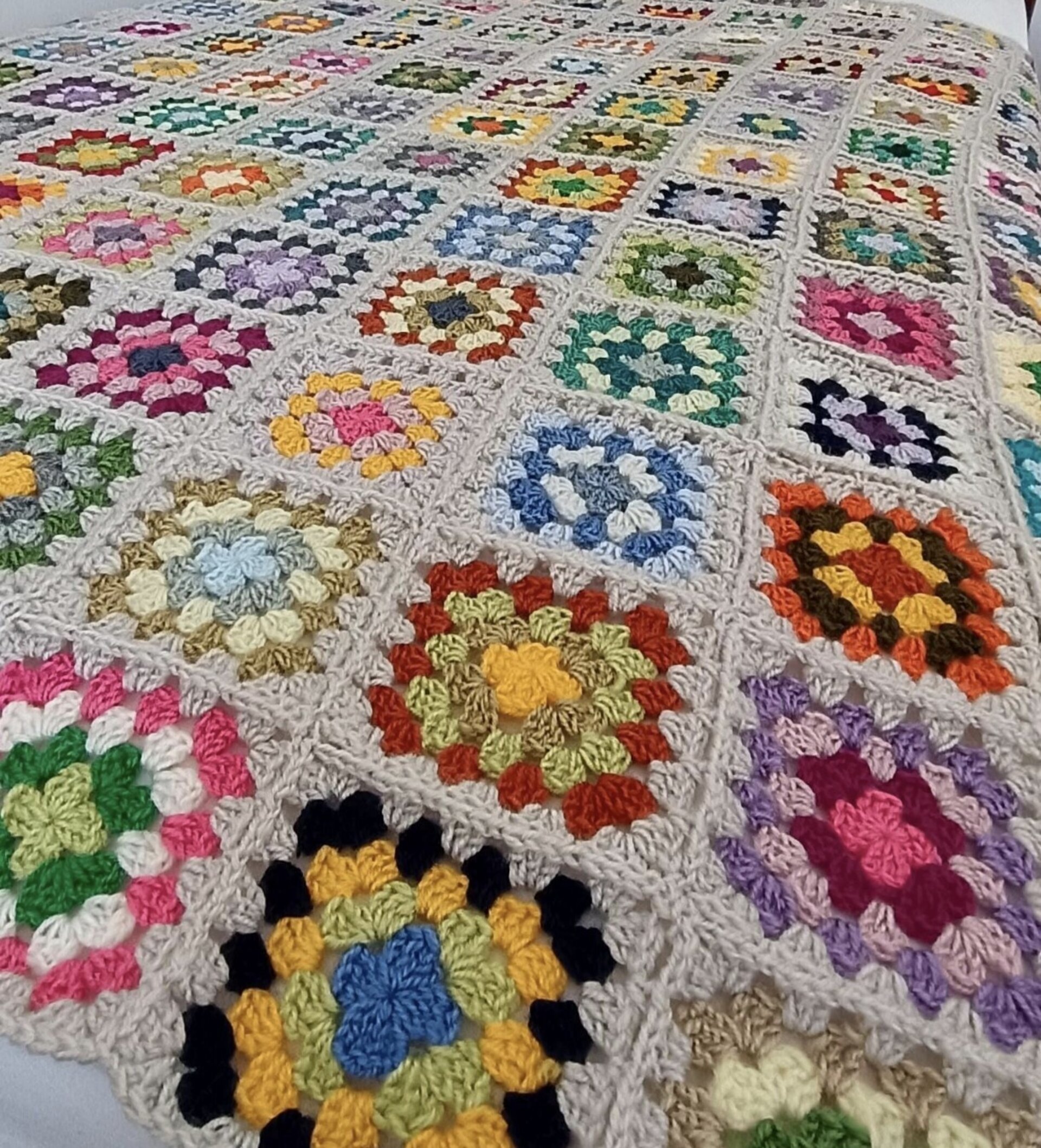 "Abuelita" super manta clásica Granny - 4